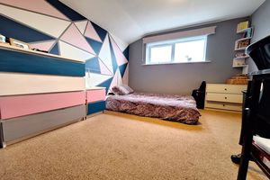 Bedroom - click for photo gallery